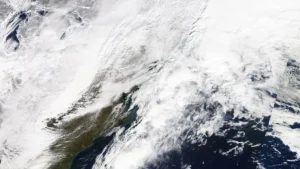 Immagine satellitare della tempesta invernale Uri sugli Stati Uniti orientali il 16 febbraio 2021, esempio di evento estremo da previsioni meteo a lungo termine